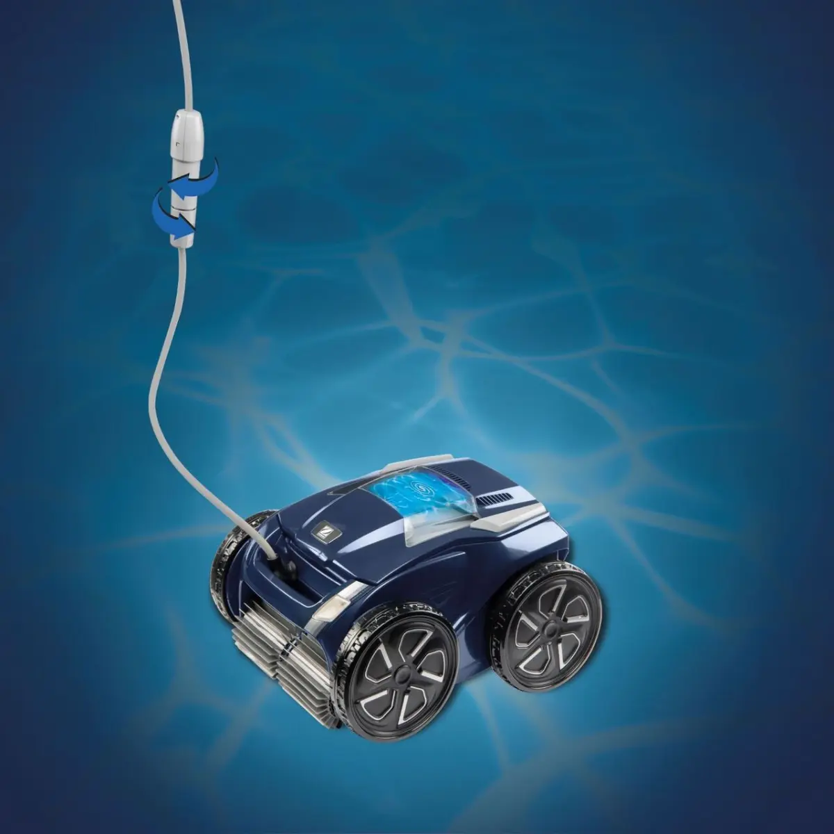 Elektrischer Poolreiniger Alpha Iq Ra 6300 Iq Im Einsatz.webp